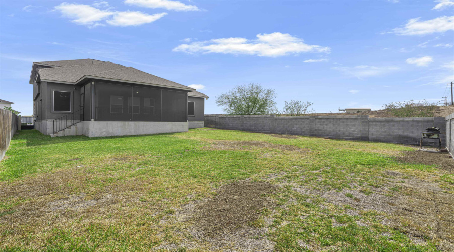 716 Cavatina Dr., LAREDO, Texas 78045, 4 Bedrooms Bedrooms, 7 Rooms Rooms,3 BathroomsBathrooms,Residential,For Sale,716 Cavatina Dr.,20261567