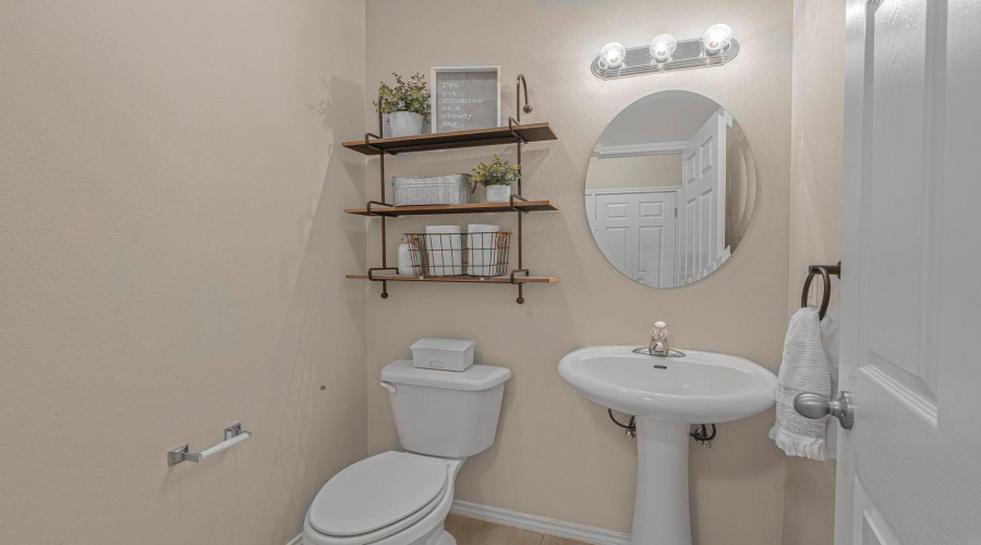 3208 Hereford Dr, LAREDO, Texas 78046, 4 Bedrooms Bedrooms, 6 Rooms Rooms,3 BathroomsBathrooms,Residential,For Sale,3208 Hereford Dr,20261569