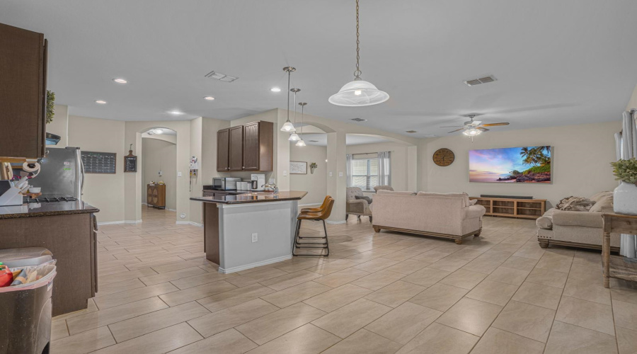 3208 Hereford Dr, LAREDO, Texas 78046, 4 Bedrooms Bedrooms, 6 Rooms Rooms,3 BathroomsBathrooms,Residential,For Sale,3208 Hereford Dr,20261569