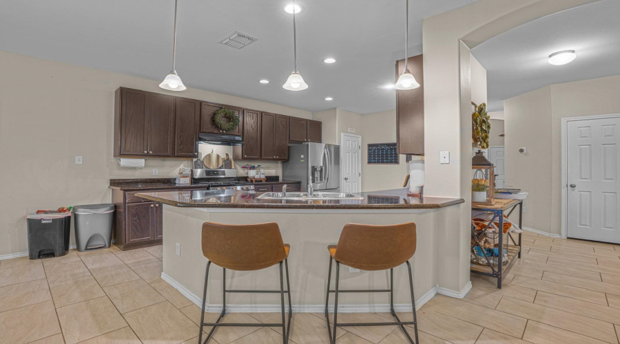 3208 Hereford Dr, LAREDO, Texas 78046, 4 Bedrooms Bedrooms, 6 Rooms Rooms,3 BathroomsBathrooms,Residential,For Sale,3208 Hereford Dr,20261569