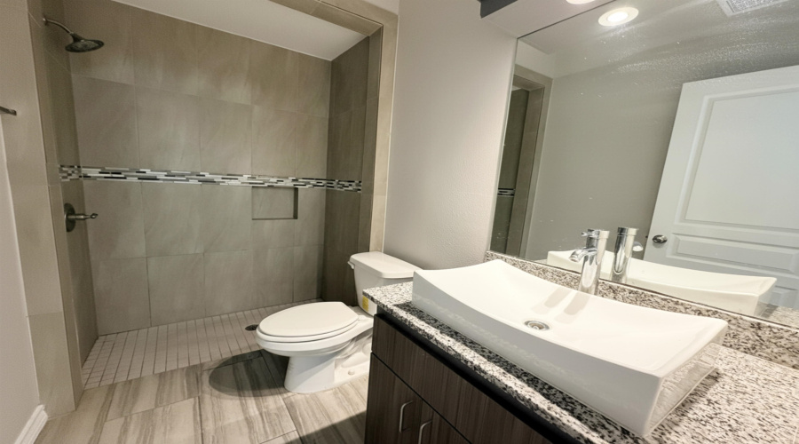 5601 Cuenca Dr, Laredo, Texas 78046, 2 Bedrooms Bedrooms, 2 Rooms Rooms,1 BathroomBathrooms,Residential,For Rent,5601 Cuenca Dr,20261570