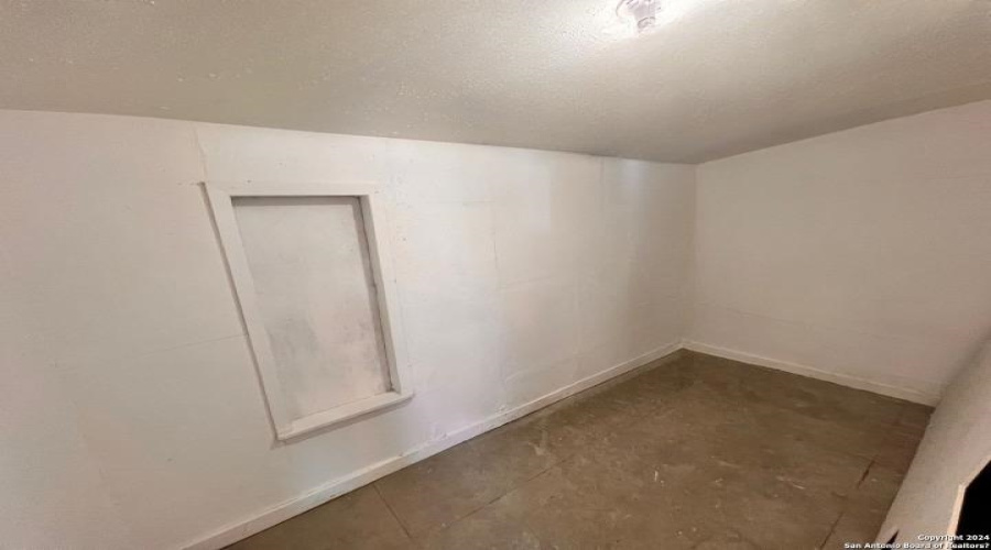 444 Taft Ct, San Antonio, Texas 78225, 2 Bedrooms Bedrooms, 8 Rooms Rooms,2 BathroomsBathrooms,Residential,For Sale,444 Taft Ct,20261571