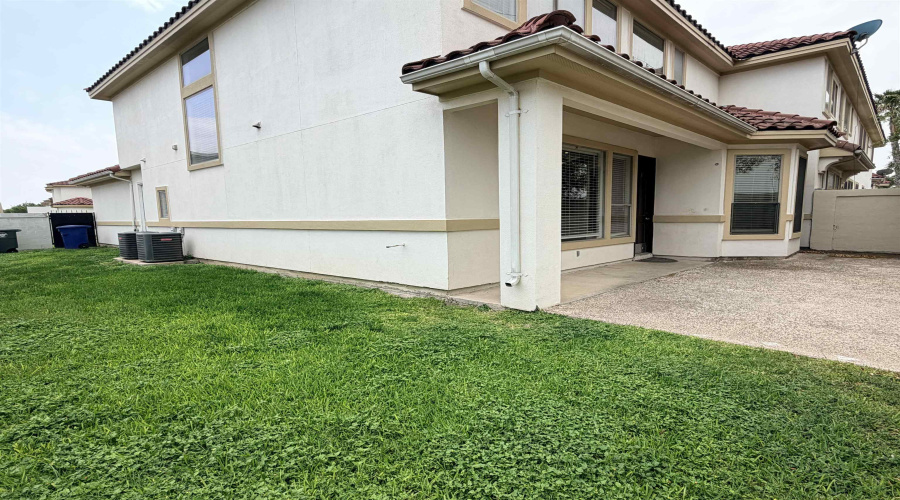 7221 Lake Victoria Rd, Laredo, Texas 78041, 3 Bedrooms Bedrooms, 7 Rooms Rooms,2 BathroomsBathrooms,Residential,For Sale,7221 Lake Victoria Rd,20261572