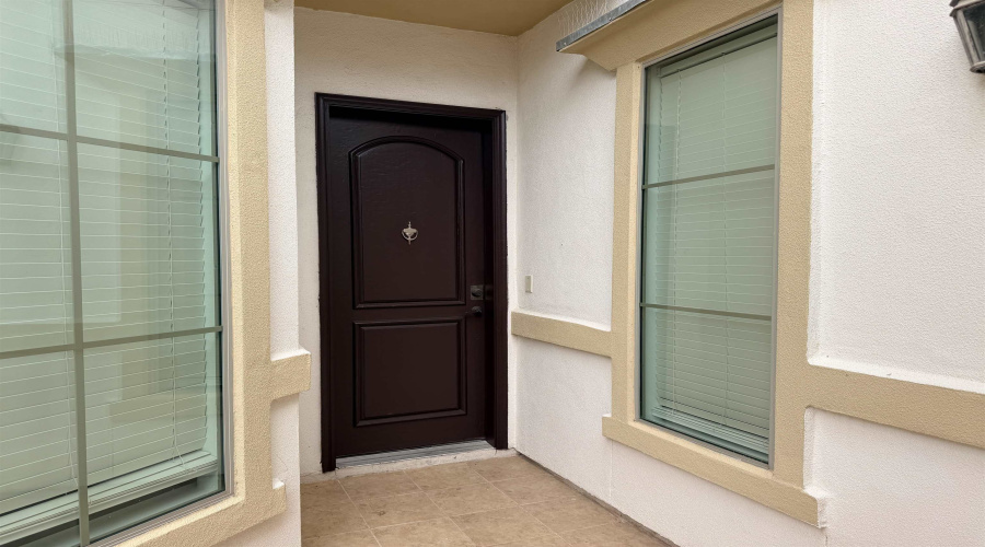 7221 Lake Victoria Rd, Laredo, Texas 78041, 3 Bedrooms Bedrooms, 7 Rooms Rooms,2 BathroomsBathrooms,Residential,For Rent,7221 Lake Victoria Rd,20261573