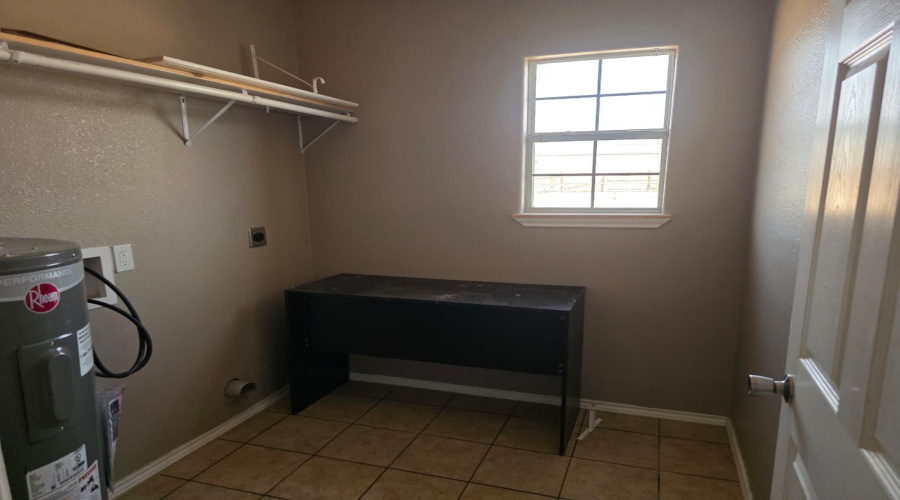 621 Bluebeard Ct., LAREDO, Texas 78046, 3 Bedrooms Bedrooms, 5 Rooms Rooms,2 BathroomsBathrooms,Residential,For Rent,621 Bluebeard Ct.,20261574