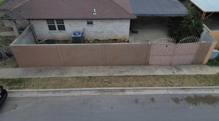 1520 Pintail St, laredo, Texas 78045, 3 Bedrooms Bedrooms, 6 Rooms Rooms,2 BathroomsBathrooms,Residential,For Sale,1520 Pintail St,20261578