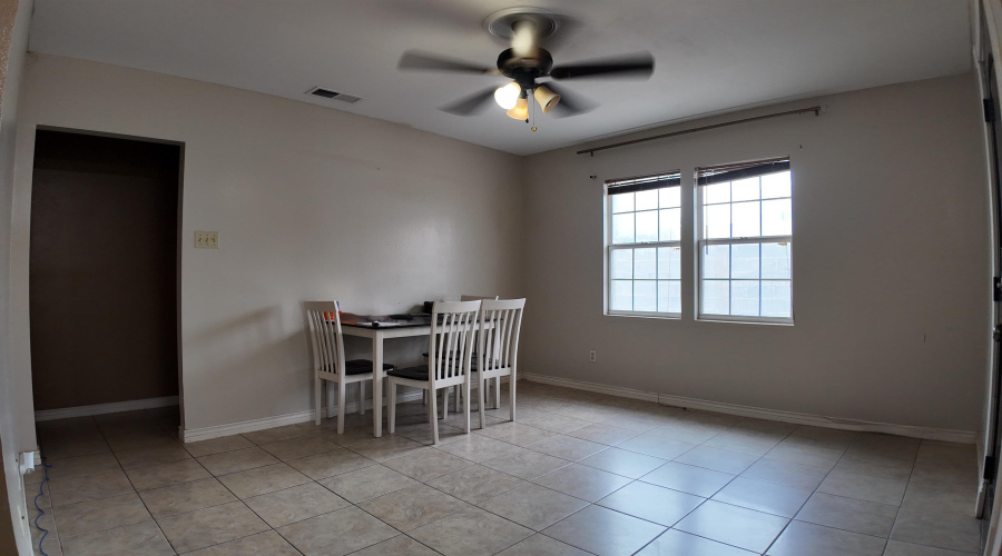 1520 Pintail St, laredo, Texas 78045, 3 Bedrooms Bedrooms, 6 Rooms Rooms,2 BathroomsBathrooms,Residential,For Sale,1520 Pintail St,20261578