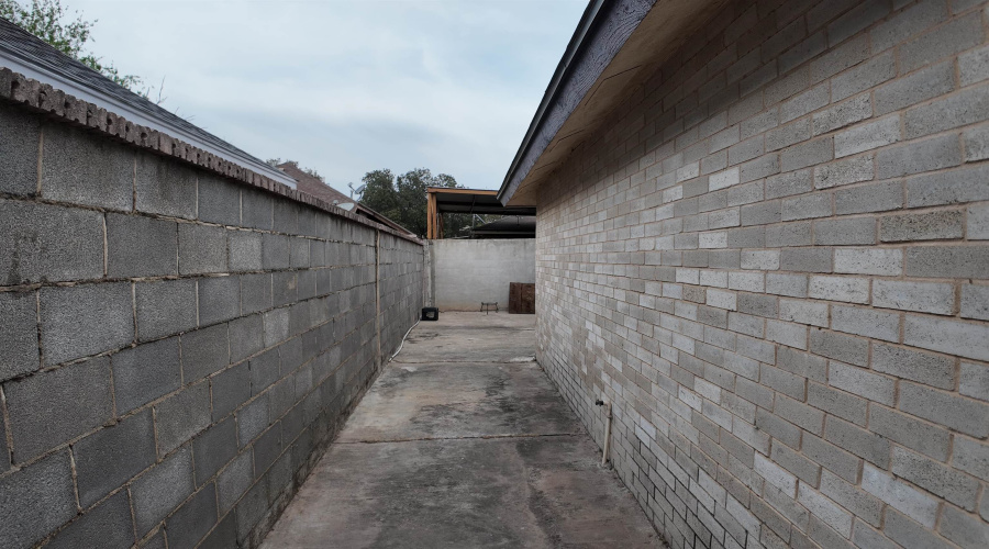 1520 Pintail St, laredo, Texas 78045, 3 Bedrooms Bedrooms, 6 Rooms Rooms,2 BathroomsBathrooms,Residential,For Sale,1520 Pintail St,20261578