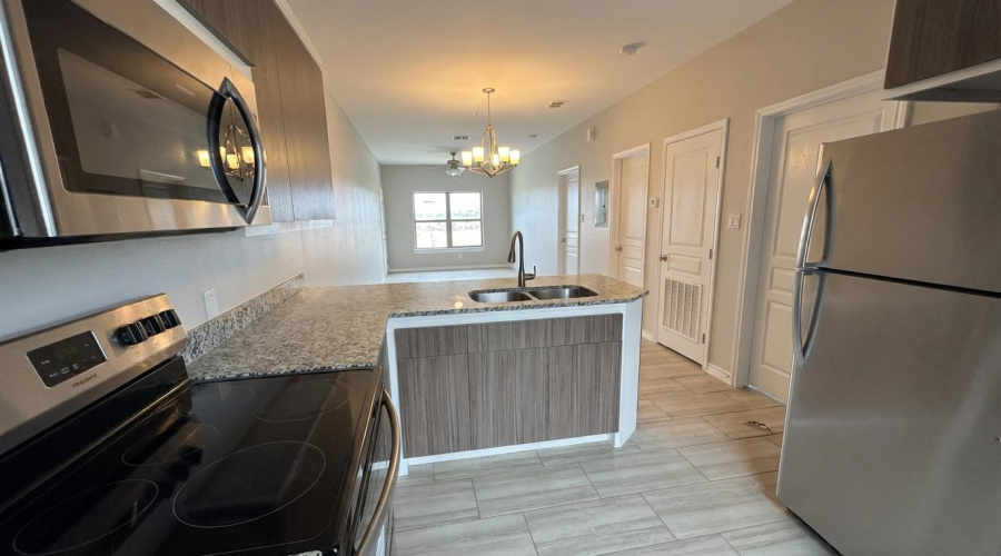 5601 Cuenca Dr, Laredo, Texas 78046, 2 Bedrooms Bedrooms, 2 Rooms Rooms,1 BathroomBathrooms,Residential,For Rent,5601 Cuenca Dr,20261579