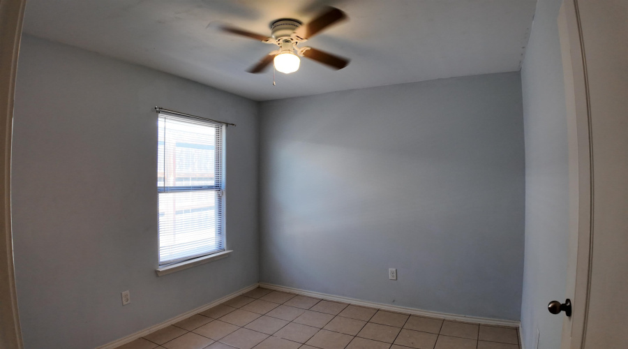 811 Bartolome Ln, LAREDO, Texas 78043, 3 Bedrooms Bedrooms, 5 Rooms Rooms,2 BathroomsBathrooms,Residential,For Sale,811 Bartolome Ln,20261580