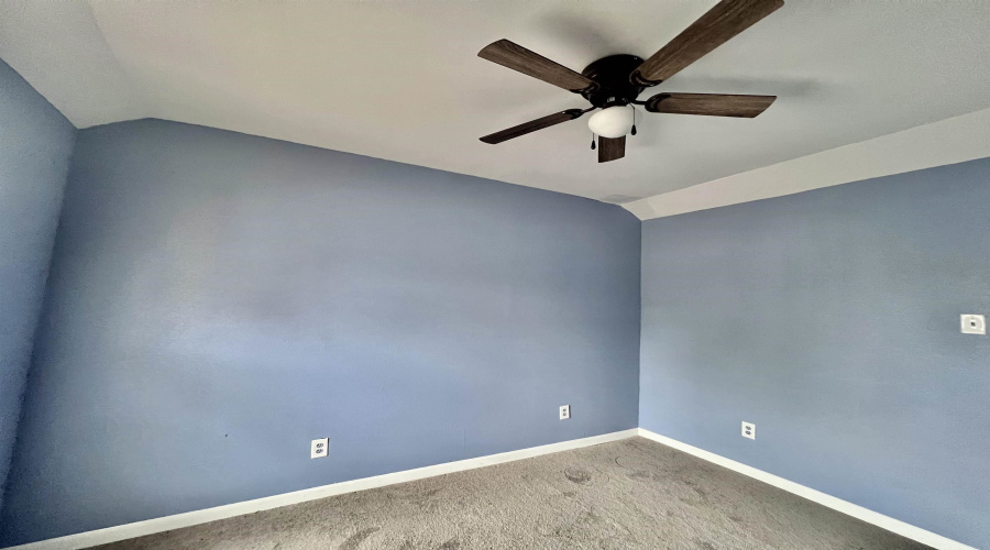 1516 Zaragoza St, Laredo, Texas 78040, 1 Room Rooms,1 BathroomBathrooms,Commercial retail/office,For Sale,1516 Zaragoza St,20261589