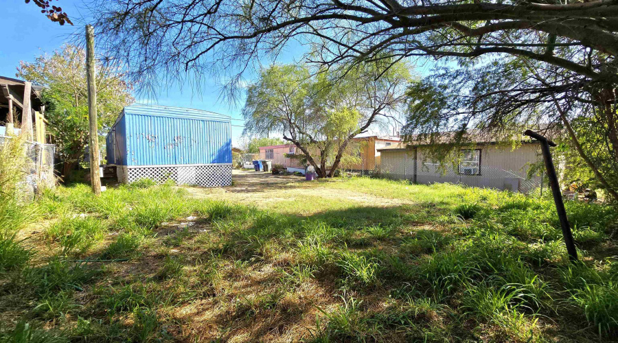 4528 La Cienega Ln, laredo, Texas 78040, 2 Bedrooms Bedrooms, 3 Rooms Rooms,1 BathroomBathrooms,Residential,For Rent,4528 La Cienega Ln,20261581