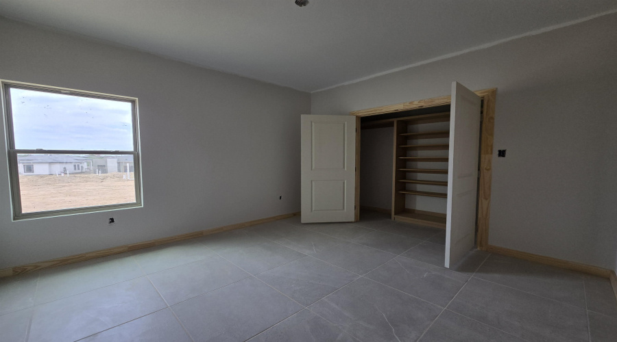 1203 Noyola Loop, Laredo, Texas 78041, 3 Bedrooms Bedrooms, 5 Rooms Rooms,2 BathroomsBathrooms,Residential,For Sale,1203 Noyola Loop,20261591