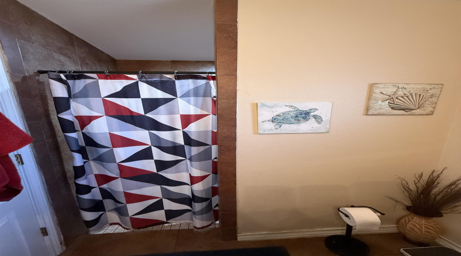 4102 Alemany St., Laredo, Texas 78046, 4 Bedrooms Bedrooms, 7 Rooms Rooms,2 BathroomsBathrooms,Residential,For Sale,4102 Alemany St.,20261593