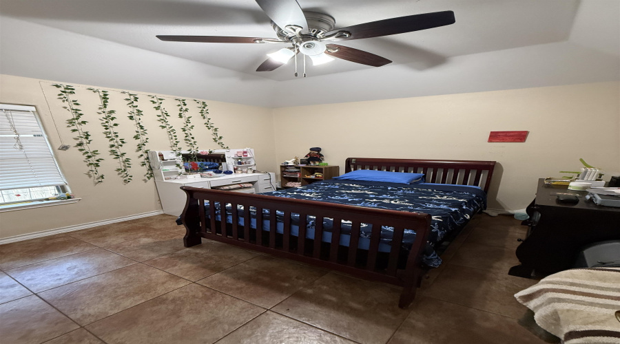 4102 Alemany St., Laredo, Texas 78046, 4 Bedrooms Bedrooms, 7 Rooms Rooms,2 BathroomsBathrooms,Residential,For Sale,4102 Alemany St.,20261593