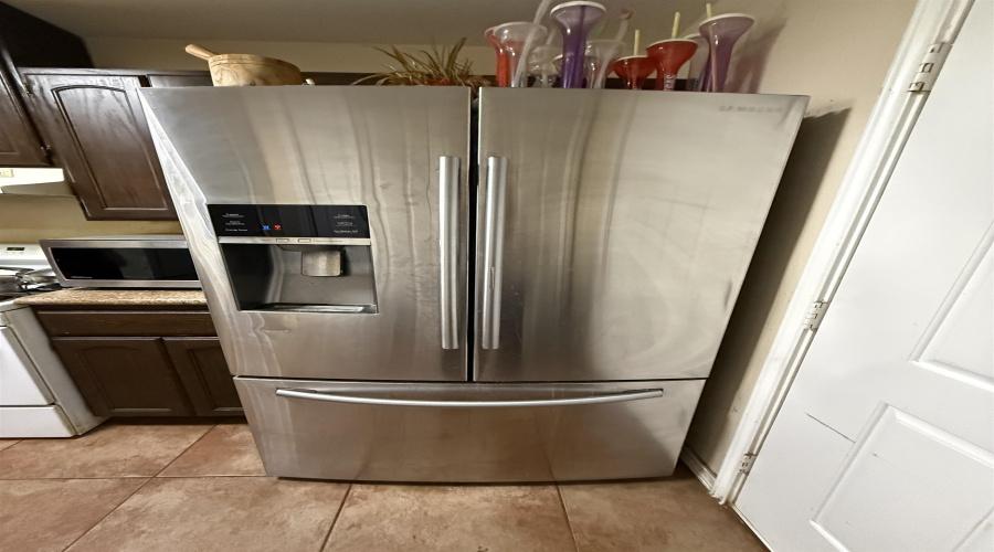 4102 Alemany St., Laredo, Texas 78046, 4 Bedrooms Bedrooms, 7 Rooms Rooms,2 BathroomsBathrooms,Residential,For Sale,4102 Alemany St.,20261593