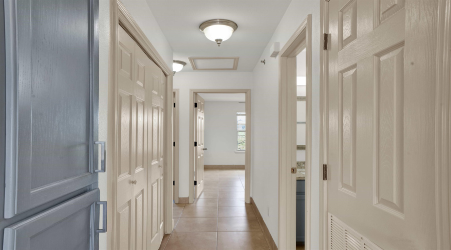 7607 King Arthurs Ct, Laredo, Texas 78041, 2 Bedrooms Bedrooms, 2 Rooms Rooms,2 BathroomsBathrooms,Residential,For Rent,7607 King Arthurs Ct,20261597