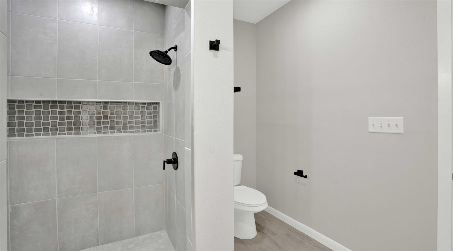 1010 Monaco Blvd, Laredo, Texas 78045, 1 Bedroom Bedrooms, 1 Room Rooms,1 BathroomBathrooms,Residential,For Rent,1010 Monaco Blvd,20261598