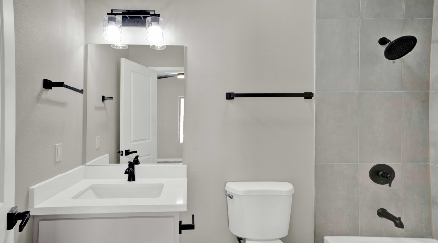 1010 Monaco Blvd, Laredo, Texas 78045, 2 Bedrooms Bedrooms, 1 Room Rooms,2 BathroomsBathrooms,Residential,For Rent,1010 Monaco Blvd,20261599