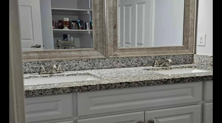 4101 Andrea Ct, LAREDO, Texas 78046-6088, 3 Bedrooms Bedrooms, 5 Rooms Rooms,2 BathroomsBathrooms,Residential,For Rent,4101 Andrea Ct,20261602