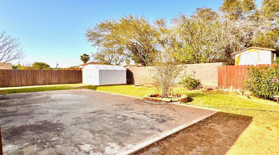 407 Carreta Ct, LAREDO, Texas 78045, 4 Bedrooms Bedrooms, 7 Rooms Rooms,2 BathroomsBathrooms,Residential,For Rent,407 Carreta Ct,20261590