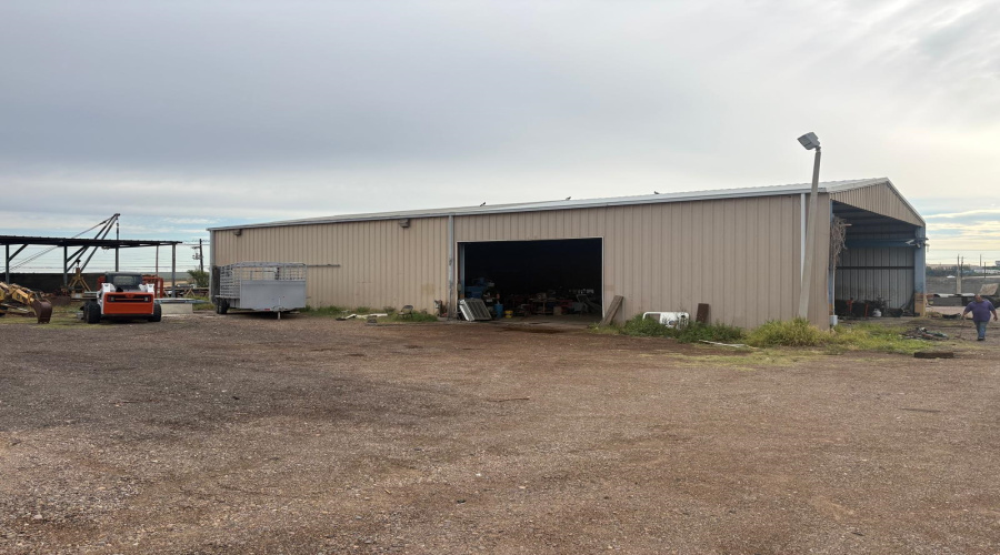 5795 U.S. Hwy 359, LAREDO, Texas 78043, 1 Bedroom Bedrooms, 51 Rooms Rooms,2 BathroomsBathrooms,Commercial/industrial,For Sale,5795 U.S. Hwy 359,20261607