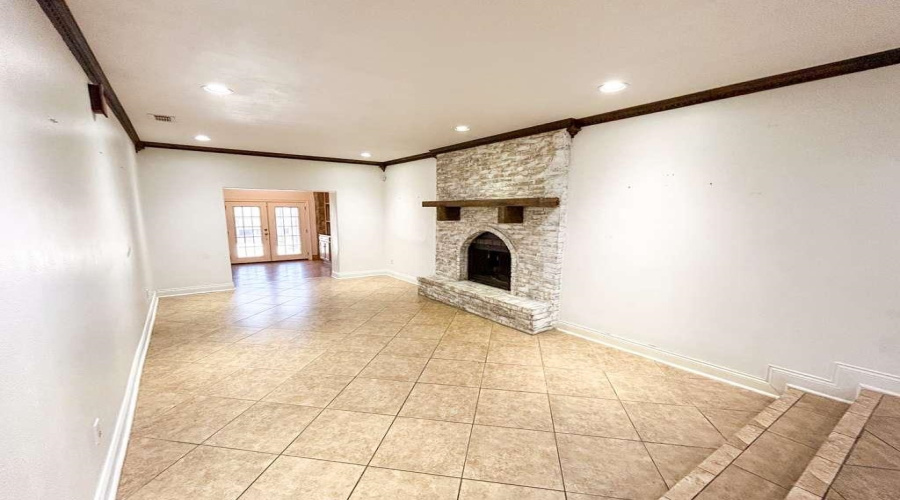 471 Cerrito Dr, Zapata, Texas 78076, 7 Bedrooms Bedrooms, 12 Rooms Rooms,4 BathroomsBathrooms,Residential,For Sale,471 Cerrito Dr,20261605