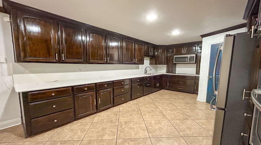 471 Cerrito Dr, Zapata, Texas 78076, 7 Bedrooms Bedrooms, 12 Rooms Rooms,4 BathroomsBathrooms,Residential,For Sale,471 Cerrito Dr,20261605