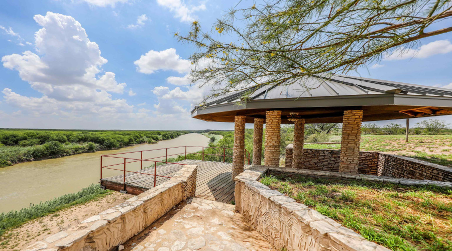 ABST 591 SUR 2143, LAREDO, Texas 78040, 4 Bedrooms Bedrooms, 6 Rooms Rooms,4 BathroomsBathrooms,Residential,For Sale,ABST 591 SUR 2143,20261610