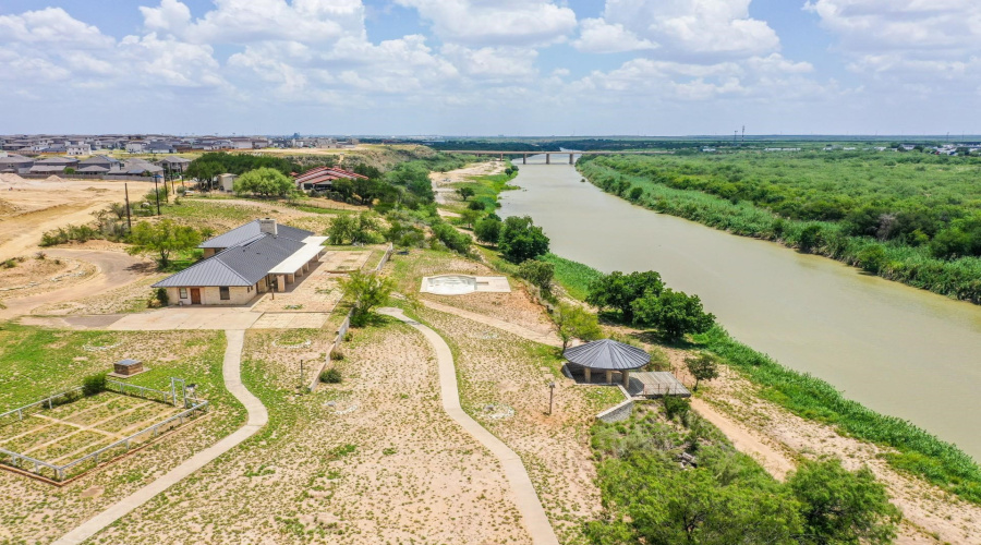 ABST 591 SUR 2143, LAREDO, Texas 78040, 4 Bedrooms Bedrooms, 6 Rooms Rooms,4 BathroomsBathrooms,Residential,For Sale,ABST 591 SUR 2143,20261610