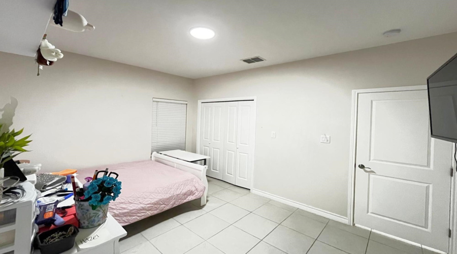 1512 Latigo Loop, LAREDO, Texas 78046, 4 Bedrooms Bedrooms, 6 Rooms Rooms,2 BathroomsBathrooms,Residential,For Rent,1512 Latigo Loop,20261611