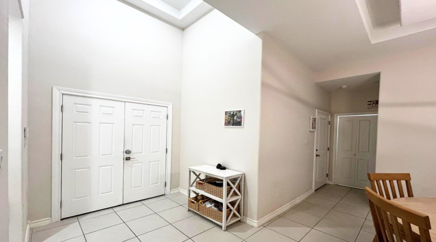 1512 Latigo Loop, LAREDO, Texas 78046, 4 Bedrooms Bedrooms, 6 Rooms Rooms,2 BathroomsBathrooms,Residential,For Rent,1512 Latigo Loop,20261611