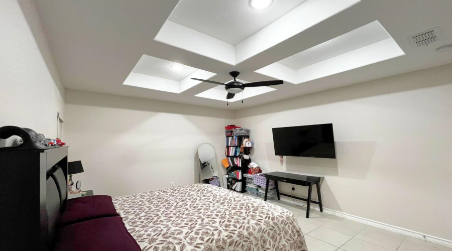 1512 Latigo Loop, LAREDO, Texas 78046, 4 Bedrooms Bedrooms, 6 Rooms Rooms,2 BathroomsBathrooms,Residential,For Rent,1512 Latigo Loop,20261611