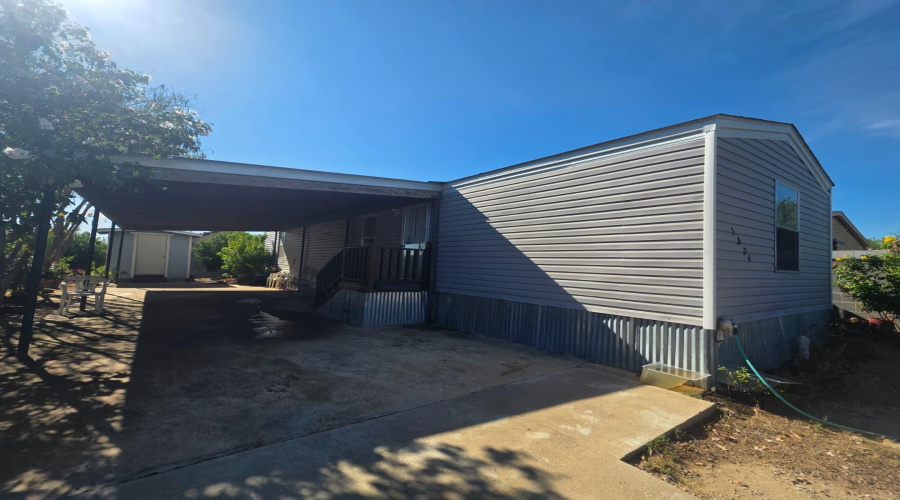 5004 Santa Rosa Dr, LAREDO, Texas 78046, 2 Bedrooms Bedrooms, 4 Rooms Rooms,2 BathroomsBathrooms,Residential,For Sale,5004 Santa Rosa Dr,20261612