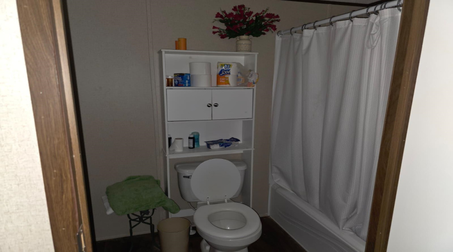 5004 Santa Rosa Dr, LAREDO, Texas 78046, 2 Bedrooms Bedrooms, 4 Rooms Rooms,2 BathroomsBathrooms,Residential,For Sale,5004 Santa Rosa Dr,20261612