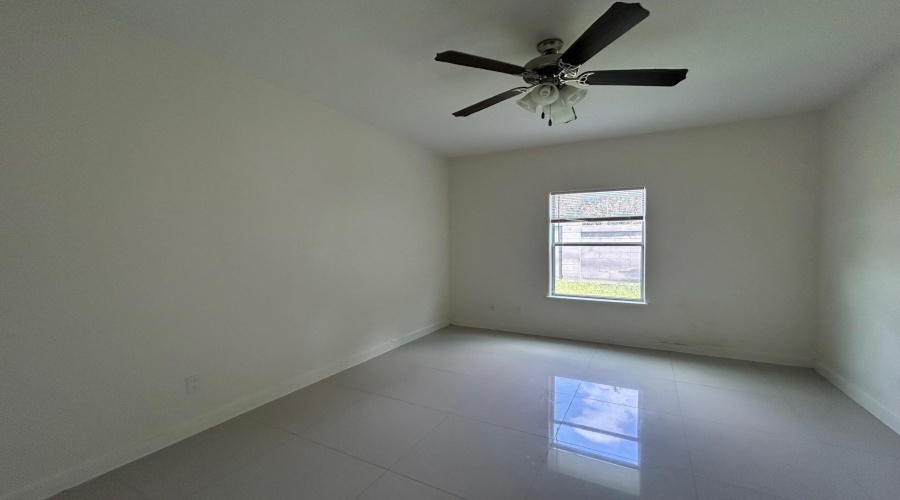 501 Shiloh Dr, LAREDO, Texas 78045, 2 Bedrooms Bedrooms, 5 Rooms Rooms,2 BathroomsBathrooms,Residential,For Rent,501 Shiloh Dr,20261613