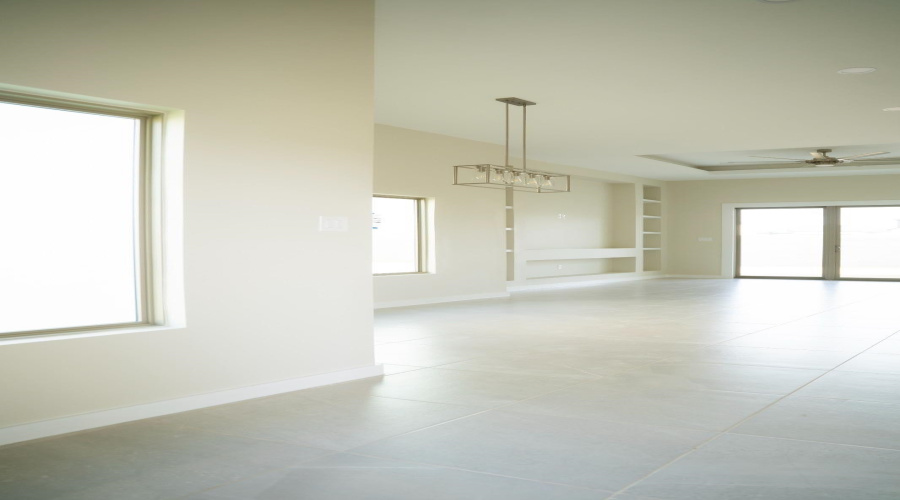 1112 Noyola Loop, Laredo, Texas 78046, 4 Bedrooms Bedrooms, 7 Rooms Rooms,2 BathroomsBathrooms,Residential,For Sale,1112 Noyola Loop,20261619