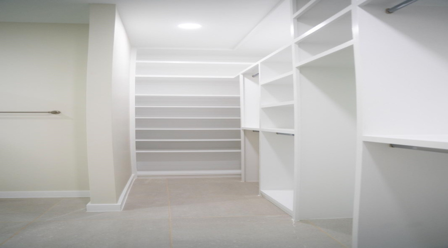 1112 Noyola Loop, Laredo, Texas 78046, 4 Bedrooms Bedrooms, 7 Rooms Rooms,2 BathroomsBathrooms,Residential,For Sale,1112 Noyola Loop,20261619