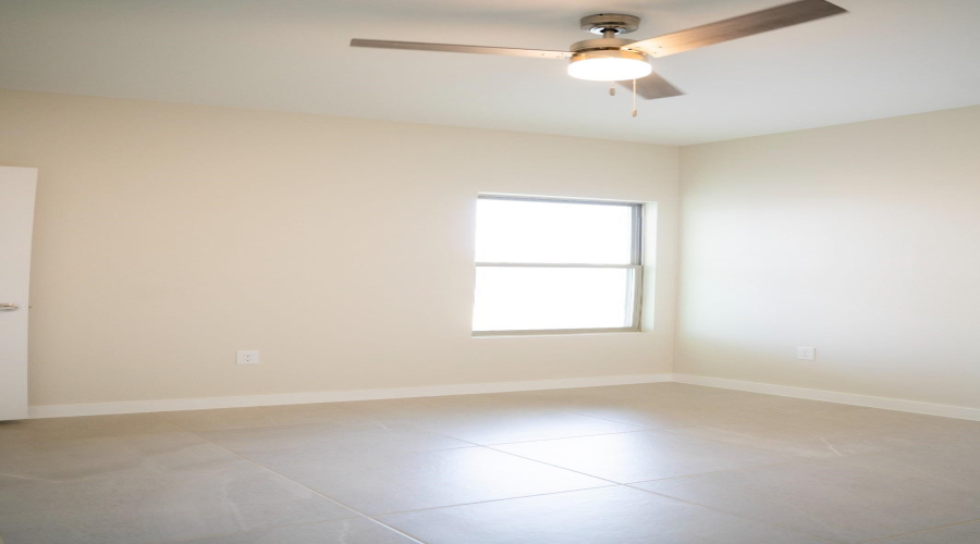 1112 Noyola Loop, Laredo, Texas 78046, 4 Bedrooms Bedrooms, 7 Rooms Rooms,2 BathroomsBathrooms,Residential,For Sale,1112 Noyola Loop,20261619