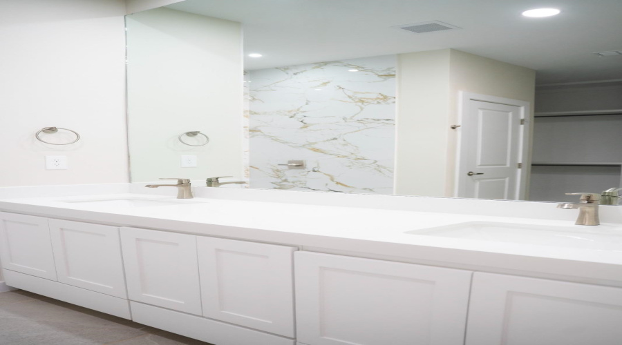 1112 Noyola Loop, Laredo, Texas 78046, 4 Bedrooms Bedrooms, 7 Rooms Rooms,2 BathroomsBathrooms,Residential,For Sale,1112 Noyola Loop,20261619