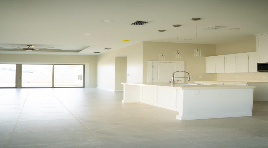 1112 Noyola Loop, Laredo, Texas 78046, 4 Bedrooms Bedrooms, 7 Rooms Rooms,2 BathroomsBathrooms,Residential,For Sale,1112 Noyola Loop,20261619