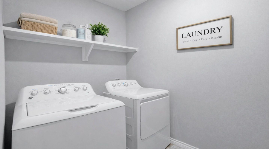 214 Salamanca Ave, LAREDO, Texas 78046, 3 Bedrooms Bedrooms, 5 Rooms Rooms,2 BathroomsBathrooms,Residential,For Sale,214 Salamanca Ave,20261621