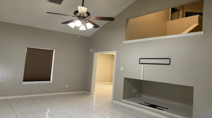 8801 McPherson Rd, LAREDO, Texas 78045-000, 3 Bedrooms Bedrooms, 6 Rooms Rooms,2 BathroomsBathrooms,Residential,For Rent,8801 McPherson Rd,20261623