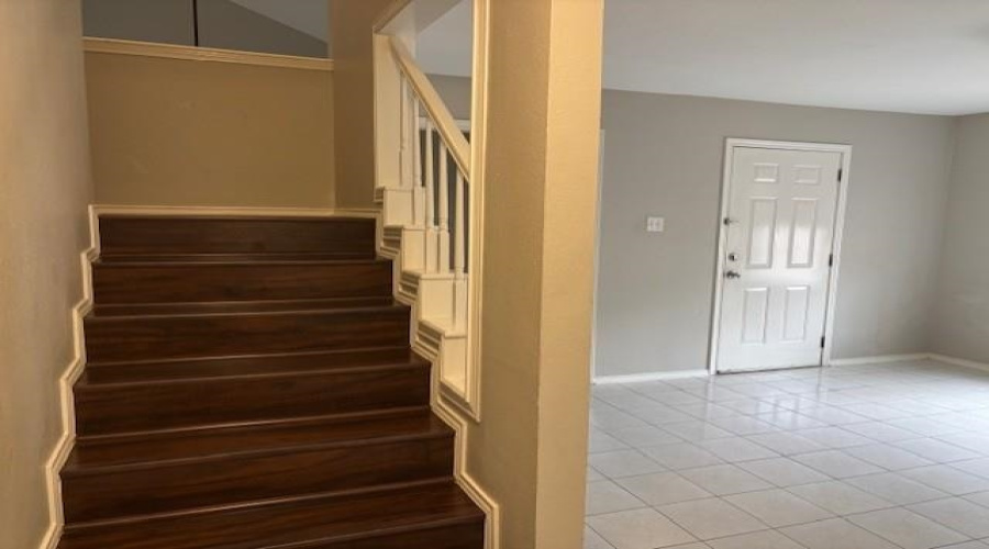 8801 McPherson Rd, LAREDO, Texas 78045-000, 3 Bedrooms Bedrooms, 6 Rooms Rooms,2 BathroomsBathrooms,Residential,For Rent,8801 McPherson Rd,20261623