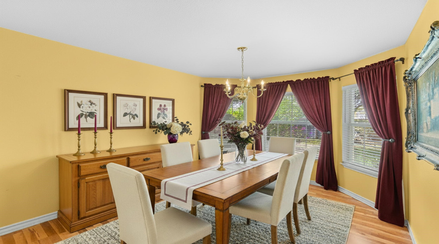 1605 Sherwood Dr, Laredo, Texas 78045, 3 Bedrooms Bedrooms, 5 Rooms Rooms,2 BathroomsBathrooms,Residential,For Sale,1605 Sherwood Dr,20261624