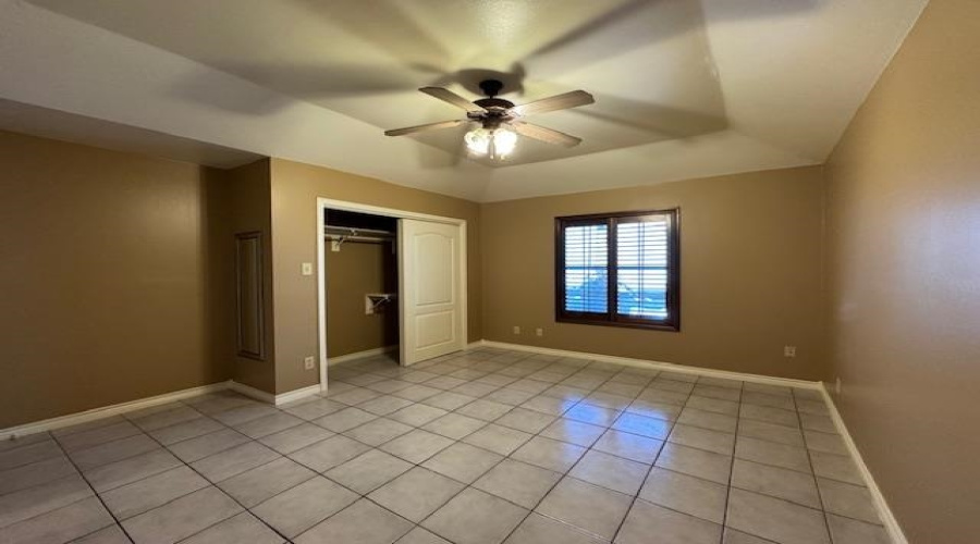 205 Martingale Ln, LAREDO, Texas 78041, 2 Bedrooms Bedrooms, 5 Rooms Rooms,2 BathroomsBathrooms,Residential,For Sale,205 Martingale Ln,20261626