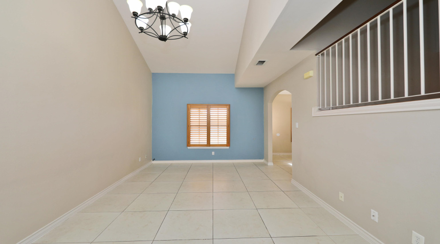 510 Shiloh Dr, Laredo, Texas 78045, 3 Bedrooms Bedrooms, 5 Rooms Rooms,2 BathroomsBathrooms,Residential,For Sale,510 Shiloh Dr,20261627