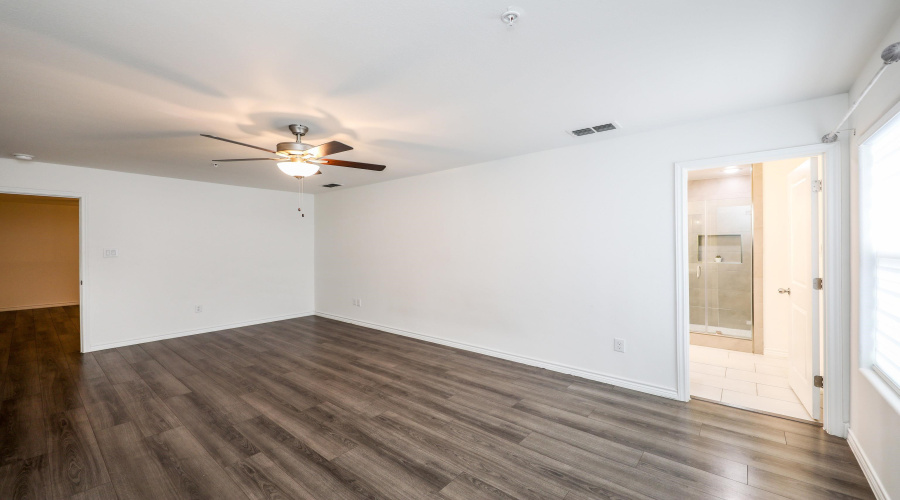 9921 Borna, LAREDO, Texas 78045, 3 Bedrooms Bedrooms, 7 Rooms Rooms,2 BathroomsBathrooms,Residential,For Sale,9921 Borna,20261628