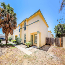 1000 Ranchway Dr, Laredo, Texas 78045, 3 Bedrooms Bedrooms, 6 Rooms Rooms,3 BathroomsBathrooms,Residential,For Sale,1000 Ranchway Dr,20261629