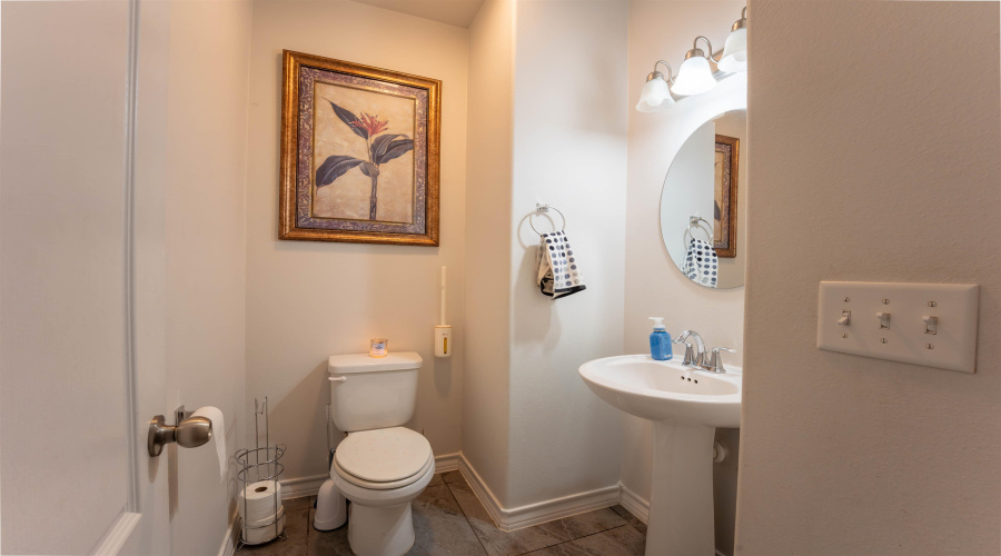 330 Altozano Dr, Laredo, Texas 78045, 4 Bedrooms Bedrooms, 7 Rooms Rooms,2 BathroomsBathrooms,Residential,For Sale,330 Altozano Dr,20261631